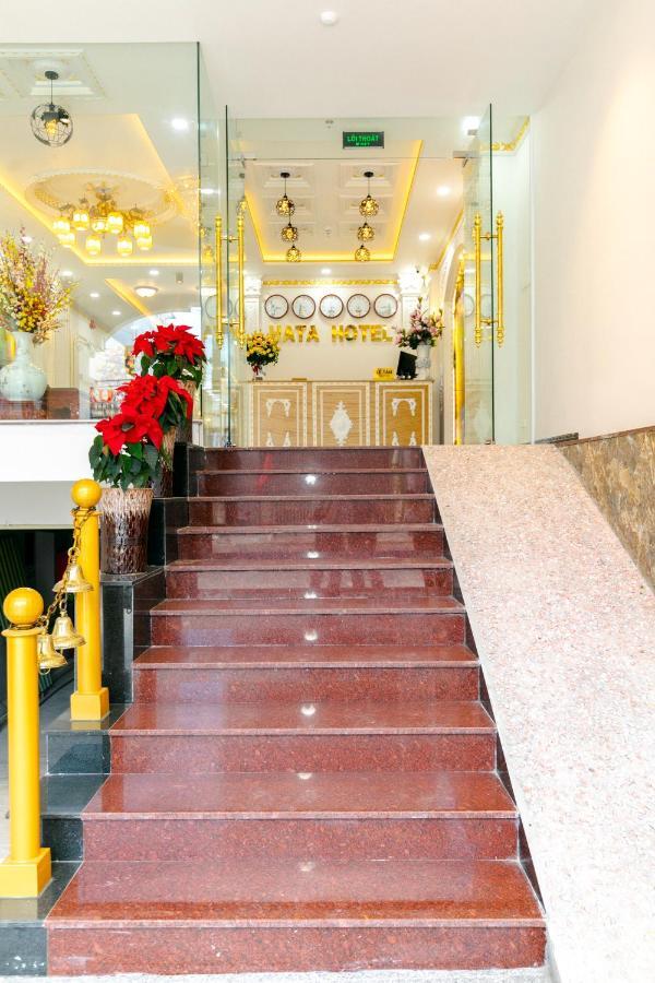 ฮาตา โฮเต็ล กวีญอน Hotel กวีเญิน ภายนอก รูปภาพ